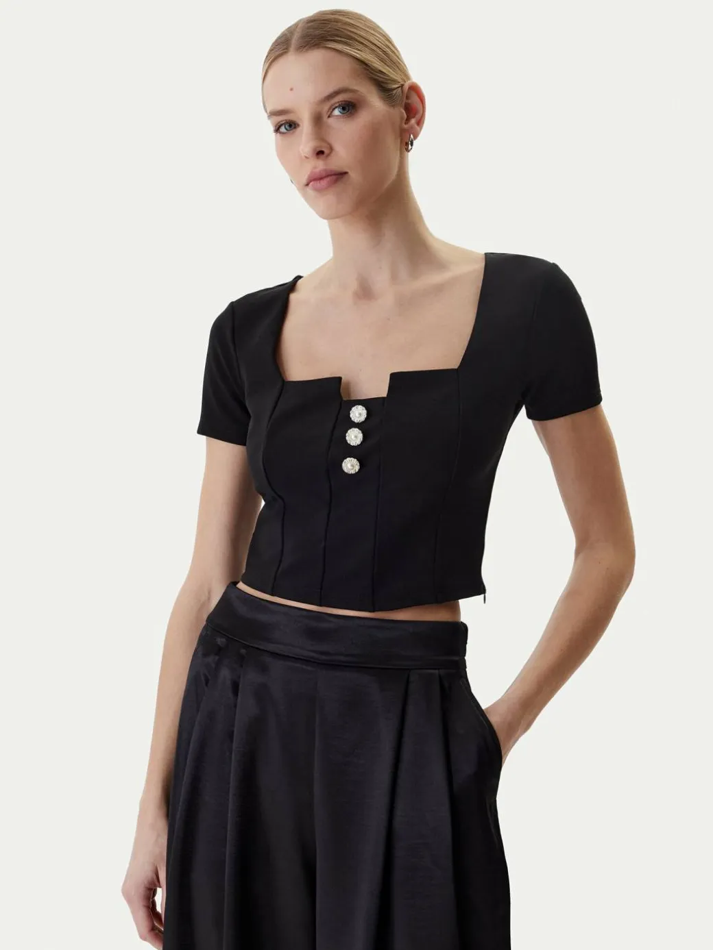 Blusa W6RP08 KCBO2 Nero Classic Fit