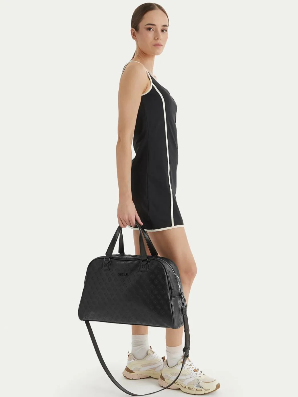 Borsa weekend V6GZ02 W2109 Nero