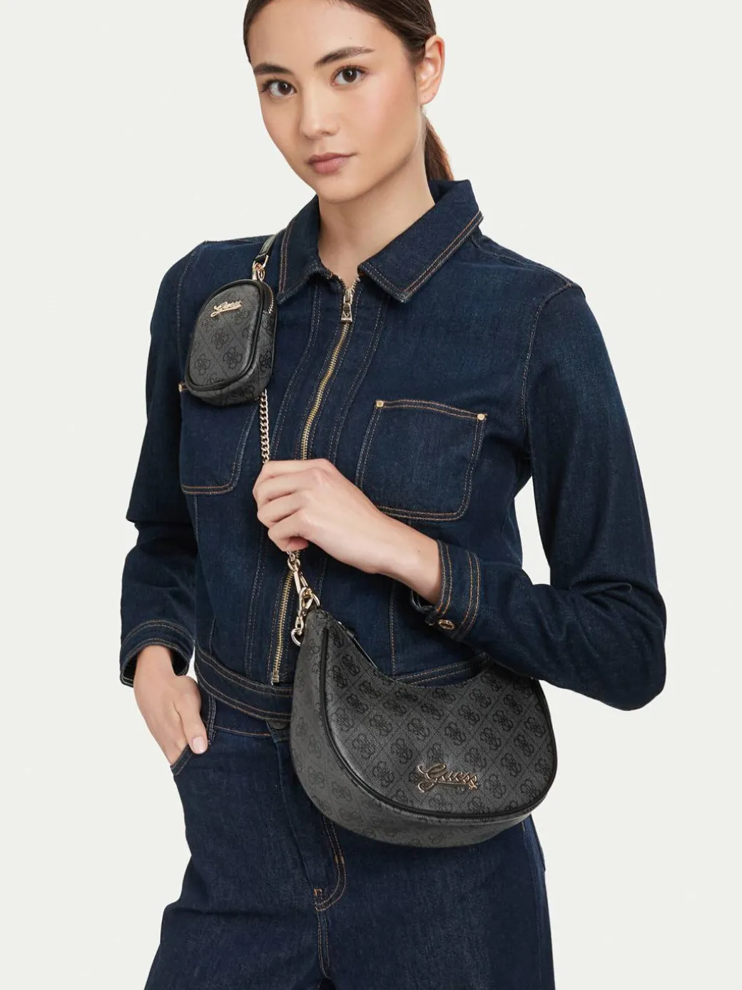 Borsetta J6YZ02 W2507 Nero