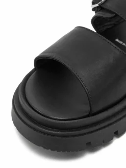 Ciabatte Sandal V4B2-83055-1251 Nero