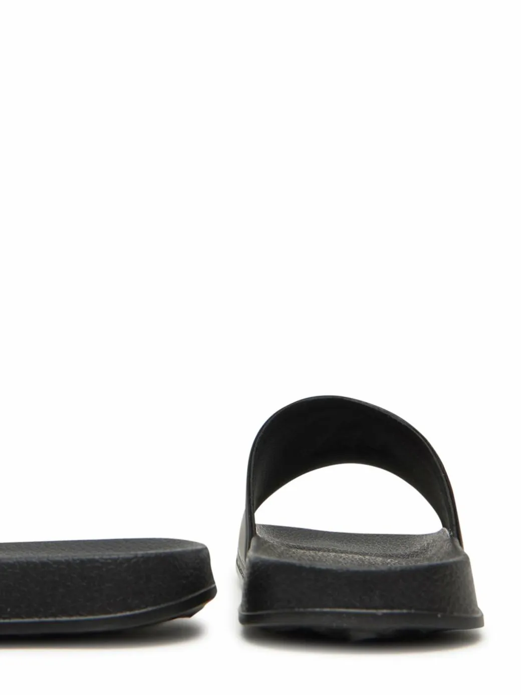 Ciabatte V3X0-83032-1172 Nero