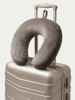 Cuscino da viaggio CEO-9WF-002-SS26 Marrone