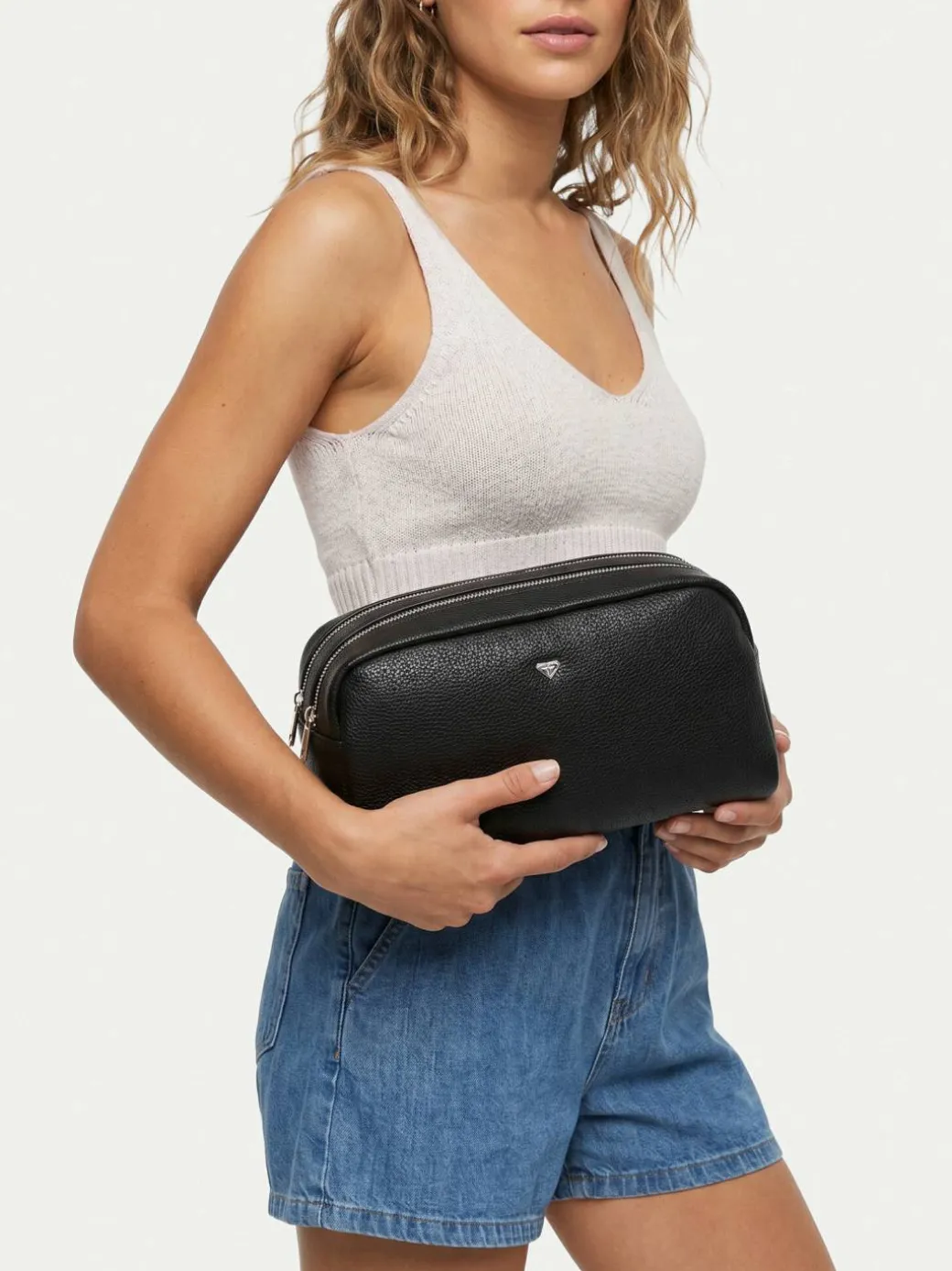 Pochette per cosmetici CWBEO-RX-W1-002-SS26 Nero