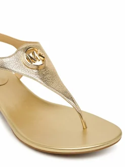 Sandali Mckenzie 40T6MZFS1M Oro