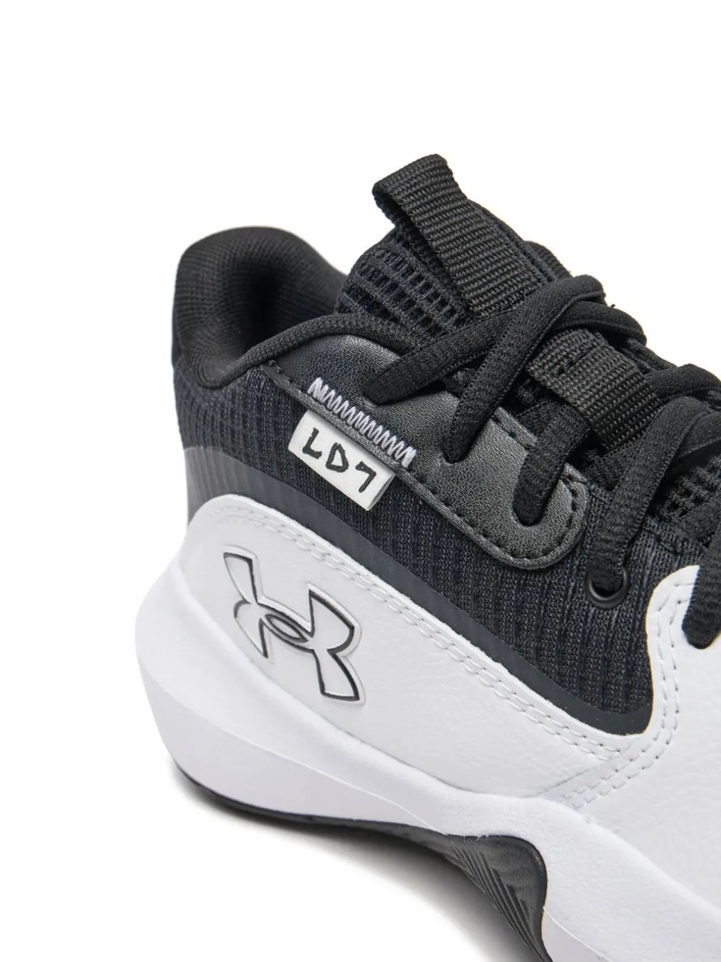 Scarpe da basket Grade School UA Lockdown 7 3028513 Bianco