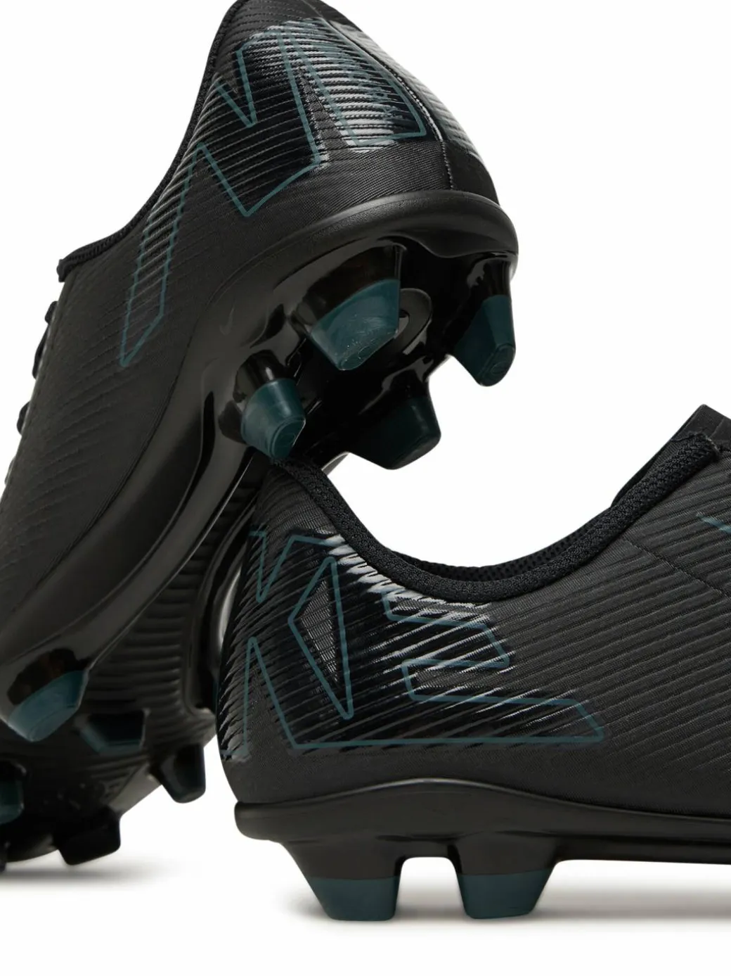 Scarpe da calcio Jr Vapor 16 Club Fg/Mg FQ8286 002 Nero