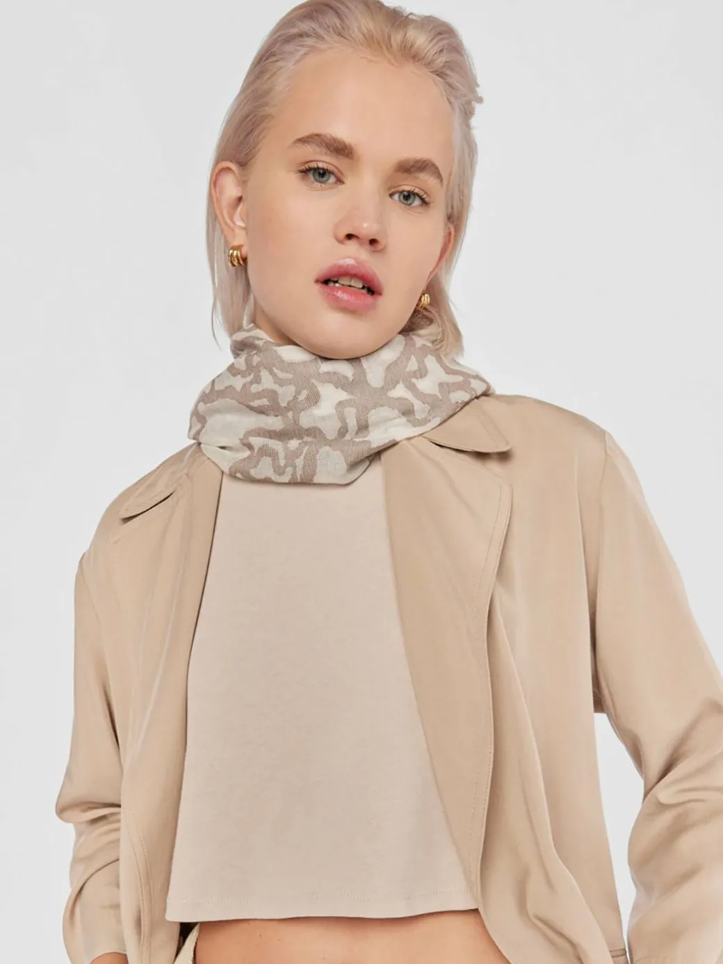 Scialle 2000786347 Marrone