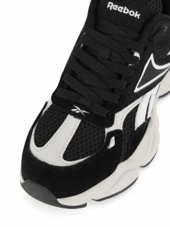 Sneakers CHARGE AR30246WBNW Nero