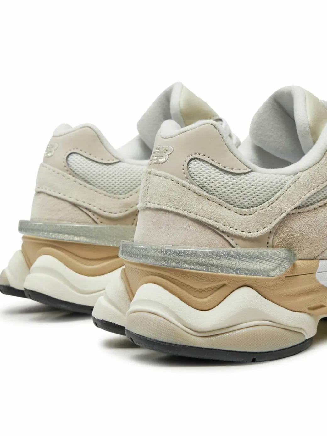 Sneakers U9060WHT Beige