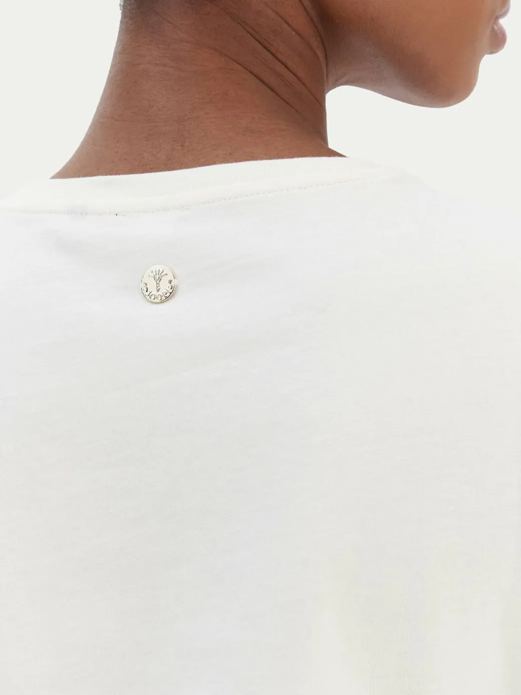 T-shirt Tanna 30100842 Écru Regular Fit