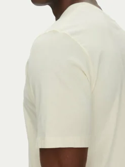 T-shirt Varenna 12273163 Écru Regular Fit